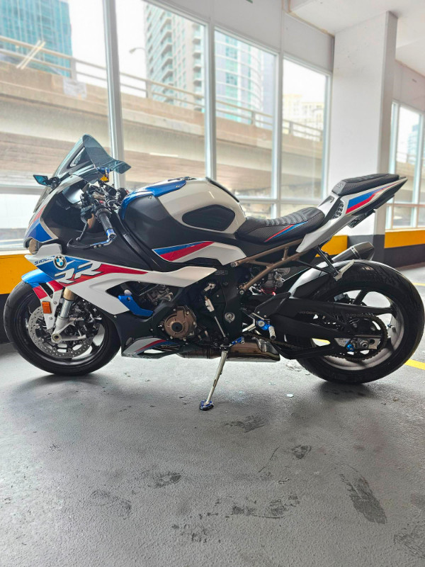 2021 BMW S1000RR M (FINANCING AVAILABLE) in Sport Bikes in Strathcona County - Image 3