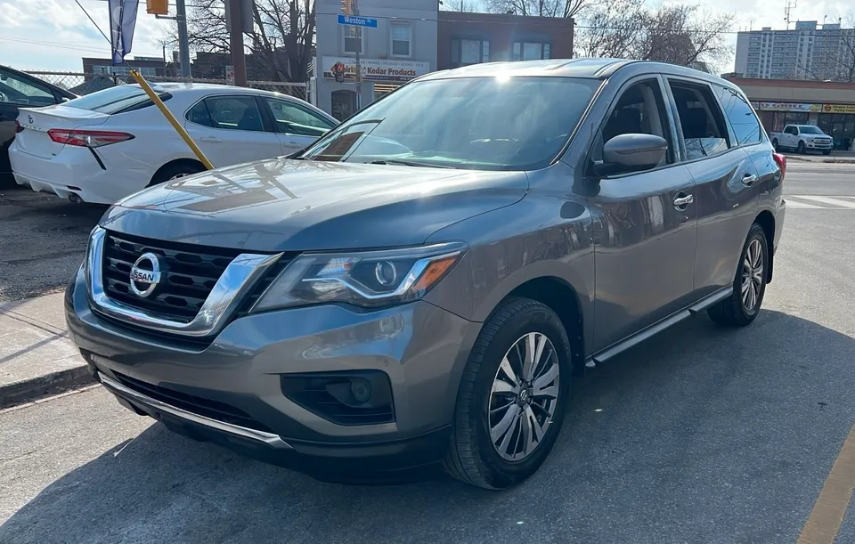 2018 Nissan Pathfinder S