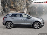 This Cadillac XT5 has a dependable Gas Turbo 4cyl 2.0L engine powering this Automatic transmission.... (image 5)