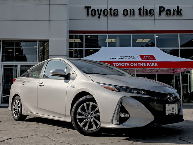 2021 Toyota Prius Prime Prime Upgrade in Cars & Trucks in City of Toronto - Image 2