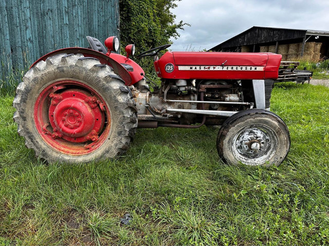Massey Ferguson 135, 2WD, 45HP,  Gas in Farming Equipment in Oakville / Halton Region - Image 3