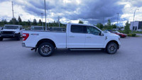 Four Wheel Drive. Leather Interior. Touchscreen. Bluetooth. Remote Start. Sunroof. Rear View Backup... (image 9)