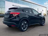 KBB.com 10 Most Awarded Brands. This Honda HR-V boasts a Regular Unleaded I-4 1.8 L/110 engine power... (image 4)