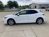 Engine: Gas 4cyl 2.0L L/100Km City: 8.4 L/100Km Hwy: 6.3 Safety Equipment Electronic Stability Contr... (image 9)