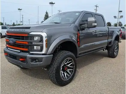2024 Ford F-350 HARLEY DAVIDSON in Cars & Trucks in Edmonton - Image 10