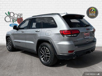 - ONE OWNER - ACCIDENT FREE - 5.7L V8 HEMI - HEATED & COOLED LEATHER SEATS - HEATED STEERING WHEEL -... (image 3)