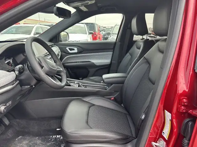 2025 Jeep Compass North in Cars & Trucks in Mississauga / Peel Region - Image 16