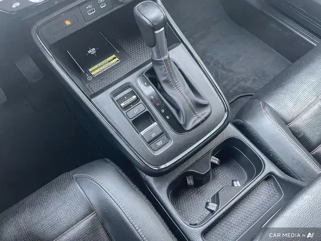 2023 Honda CR-V HYBRID Touring Hybrid Efficiency, AWD, Honda Sen in Cars & Trucks in Medicine Hat - Image 19