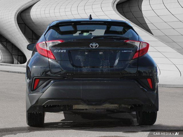2021 Toyota C-HR XLE Premium in Cars & Trucks in London - Image 4
