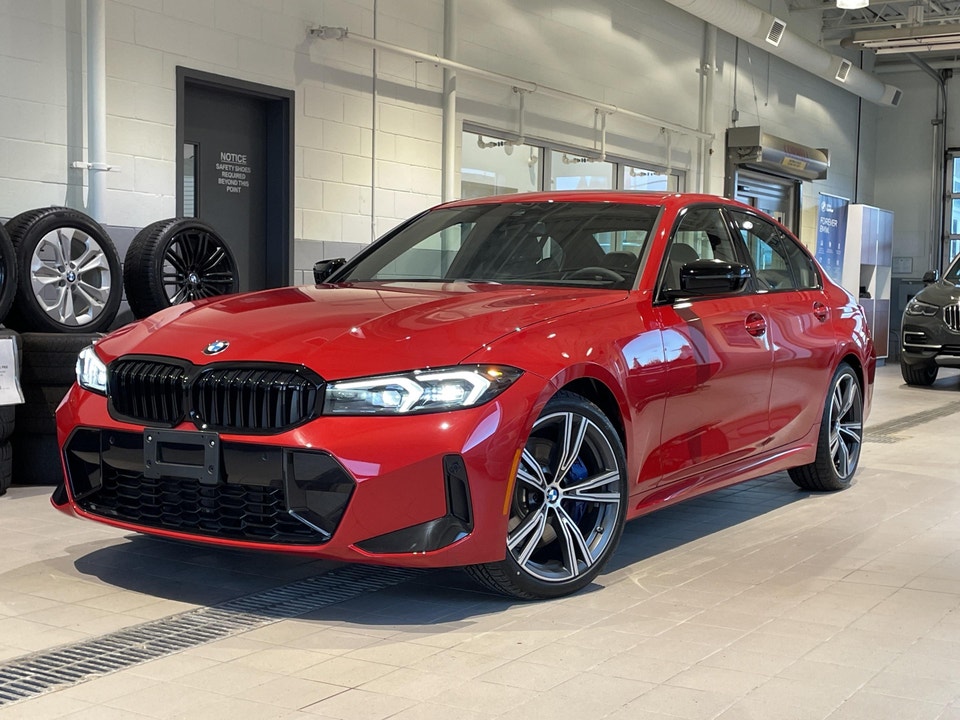 2023 BMW 330 i xDrive