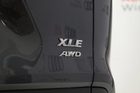 This low KM, freshly traded-in 2021 Toyota RAV4 XLE All-Wheel Drive is ready to tackle anything Moth... (image 8)
