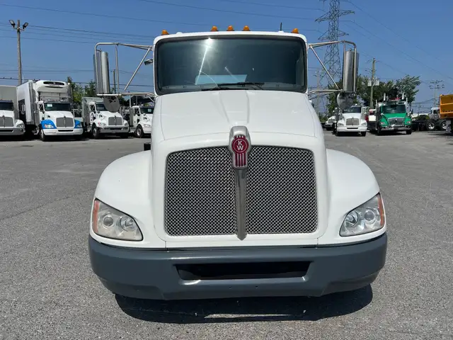 Kenworth T170 2015 – Remorqueuse/Towing – Automatique – 140k kms in Heavy Trucks in Longueuil / South Shore - Image 3