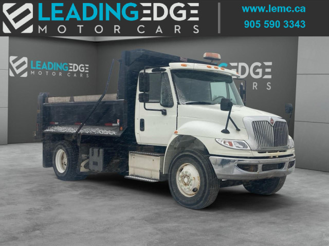 2017 International DURA STAR 4400 AUTOMATIC in Cars & Trucks in Oakville / Halton Region - Image 2