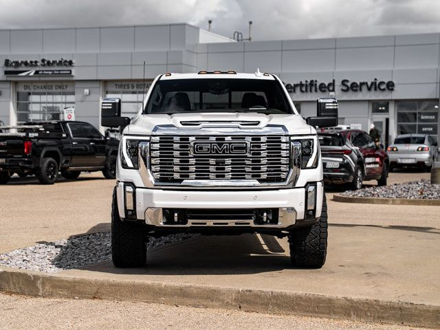 2025 GMC Sierra 3500HD Denali | 3in BDS Lift | Fox Shocks in Cars & Trucks in Strathcona County - Image 3
