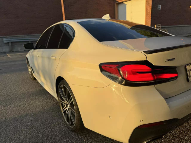 2022 BMW 540i M 540i xDrive dans Autos et camions  à Laval/Rive Nord - Image 4