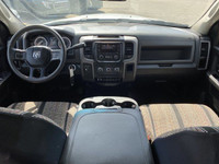 CLEAN CARFAX, MAINTAINED WELL, 3.73 Rear Axle, Uconnect, Bluetooth, Trailer Package, Keyless Entry,... (image 9)