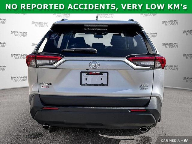 2023 Toyota RAV4 XLE | POWER MOONROOF | PREMIUM FABRIC in Cars & Trucks in Prince George - Image 4