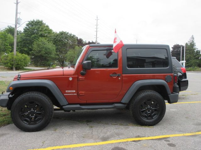 2014 Jeep Wrangler Sport 4WD in Cars & Trucks in Oshawa / Durham Region