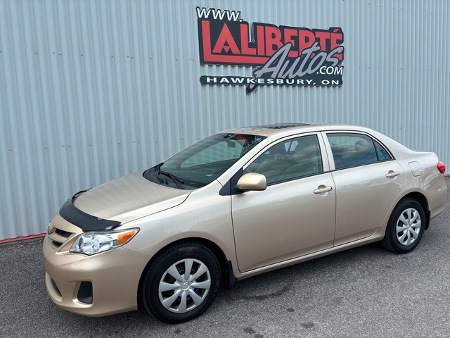 2013 Toyota Corolla LE 5-Speed MT in Cars & Trucks in Ottawa