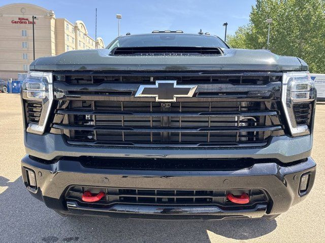 2025 Chevrolet Silverado 2500HD LTZ in Cars & Trucks in Edmonton - Image 4
