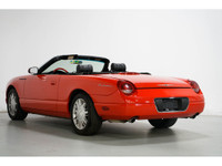 The 2002 Ford Thunderbird Standard Convertible is a Local Ontario Vehicle with Clean Carfax report.... (image 9)