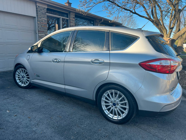 2016 Ford C-Max SEL in Cars & Trucks in City of Toronto - Image 4