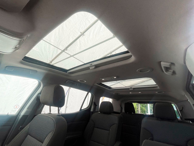 2023 GMC Acadia SLE ELEVATION AWD *TOIT* SIÈGES CHAUF HAYON ELEC in Cars & Trucks in Laurentides - Image 3