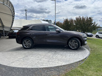 This Genesis GV70 boasts a Intercooled Turbo Premium Unleaded I-4 2.5 L/152 engine powering this Aut... (image 4)
