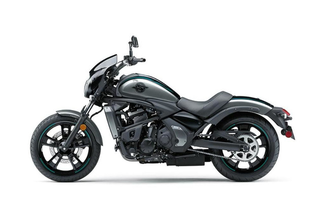 2025 KAWASAKI Vulcan S CAFE in Street, Cruisers & Choppers in Laurentides - Image 3