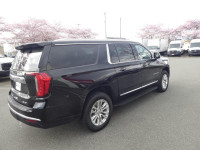 Panoramic SunroofDuramax 3.0L Turbo DieselMax Trailering PackageSLT Luxury PackageHD Surround Vision... (image 6)