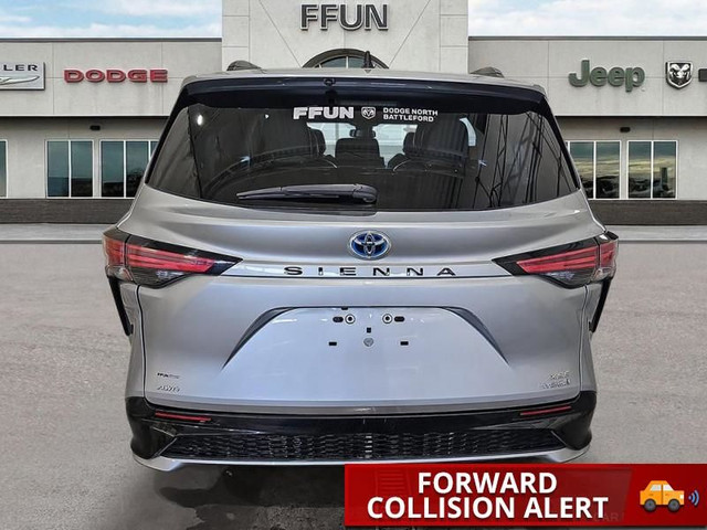 2022 Toyota Sienna LE 8-Passenger AWD RARE FIND | AWD SIENNA?!?! in Cars & Trucks in Saskatoon - Image 4