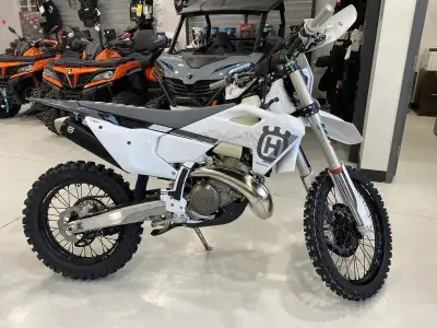 IN STOCK! ALL IN PRICE PLUS TAX ONLY! 2025 Husqvarna® TE 300 ProLike nothing before it Beyond its ne...