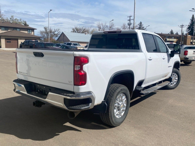 2024 Chevrolet Silverado 3500HD in Cars & Trucks in Medicine Hat - Image 2