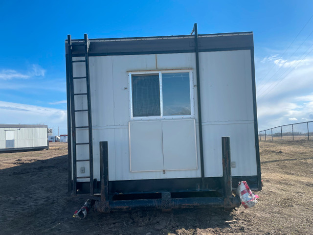 Atco 12x54 skidded washcar bathrooms camp shack -very nice shape in Heavy Equipment in St. Albert - Image 4