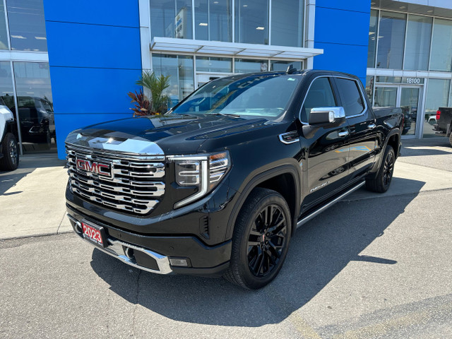 2023 GMC Sierra 1500 Denali in Cars & Trucks in Markham / York Region