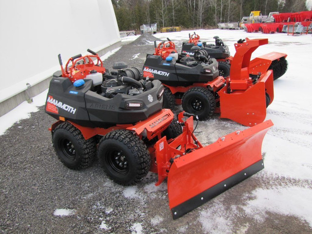 Ariens Mammoth 850 Snow Removal Vehicle in Heavy Equipment in Peterborough - Image 3