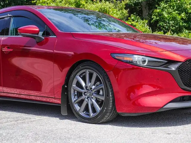2023 Mazda Mazda3 Sport GT- Sunroof - Heated Seats / Steering in Cars & Trucks in Barrie - Image 5