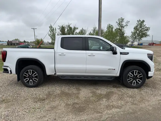 2023 GMC Sierra 1500 AT463008301651713121