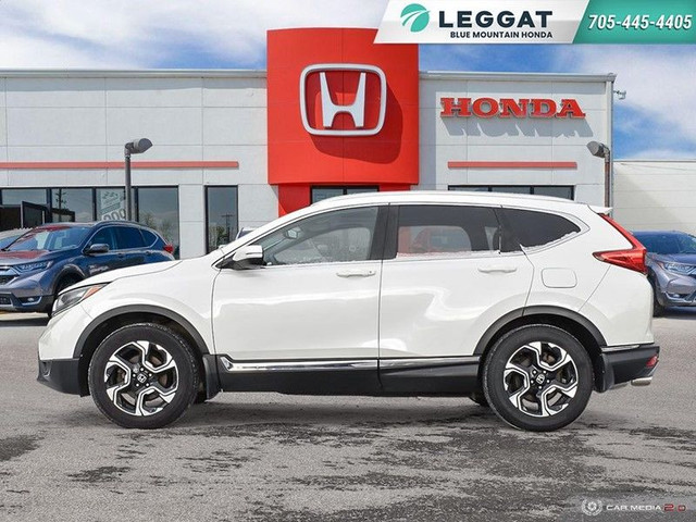 2018 Honda CR-V Touring AWD in Cars & Trucks in Barrie - Image 3