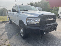 One Owner Trade In**Ram 2500**Tradesman**4x4**Crew Cab**6.7L Cummins Diesel**3.73 Axle Ratio**40/20/... (image 5)