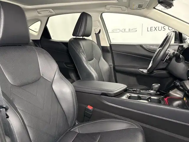 2024 Lexus NX 350 EXECUTIVE PACKAGE dans Autos et camions dans Ville d’Edmonton - Image 8