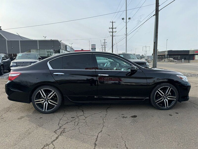 2016 Honda Accord Touring V6 in Cars & Trucks in Edmonton - Image 4