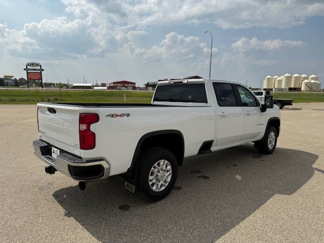 2024 Chevrolet Silverado 3500HD LT in Cars & Trucks in Grande Prairie - Image 4