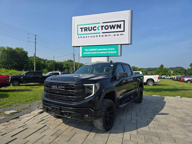 2022 GMC Sierra 1500 in Cars & Trucks in Ottawa
