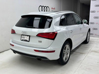 BLACK LEATHER SEATING SURFACES,NAVIGATION PACKAGE -inc: Speech Dialogue System Front & Rear Parking... (image 3)