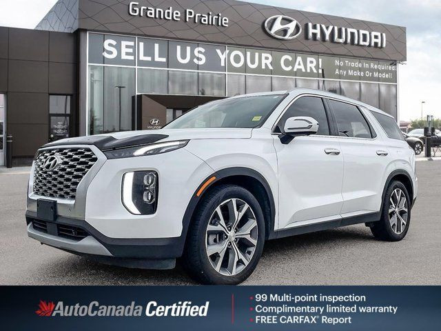 2022 Hyundai Palisade Luxury | AWD | Beige and Navy Leather in Cars & Trucks in Grande Prairie