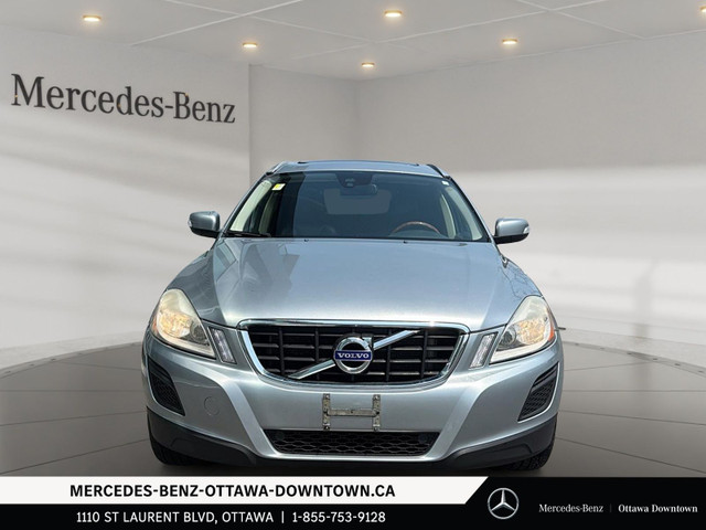 2012 Volvo XC60 3.2 AWD A as is as traded in Cars & Trucks in Ottawa - Image 2