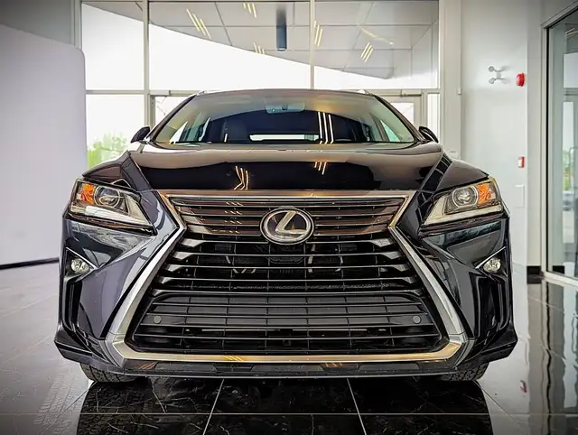 2016 Lexus RX 350 AWD in Cars & Trucks in City of Montréal - Image 3