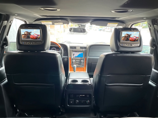 2015 Lincoln Navigator L L|LONG WHEEL BASE|NAVI|DUAL DVD|8-SEATS in Cars & Trucks in City of Toronto - Image 2