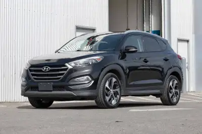 Discover value and versatility with our 2016 Hyundai Tucson Limited. Equipped with a turbocharged en...
